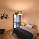 Beau T2 Avec Terrasse Sud, Proche Bassin, Commerces Et Activites, A - Fr-1-420-139 *
