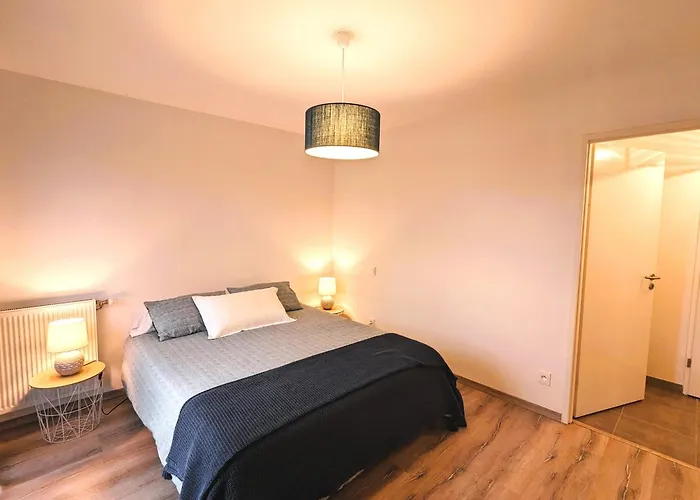 Beau T2 Avec Terrasse Sud, Proche Bassin, Commerces Et Activites, A - Fr-1-420-139 Apartment